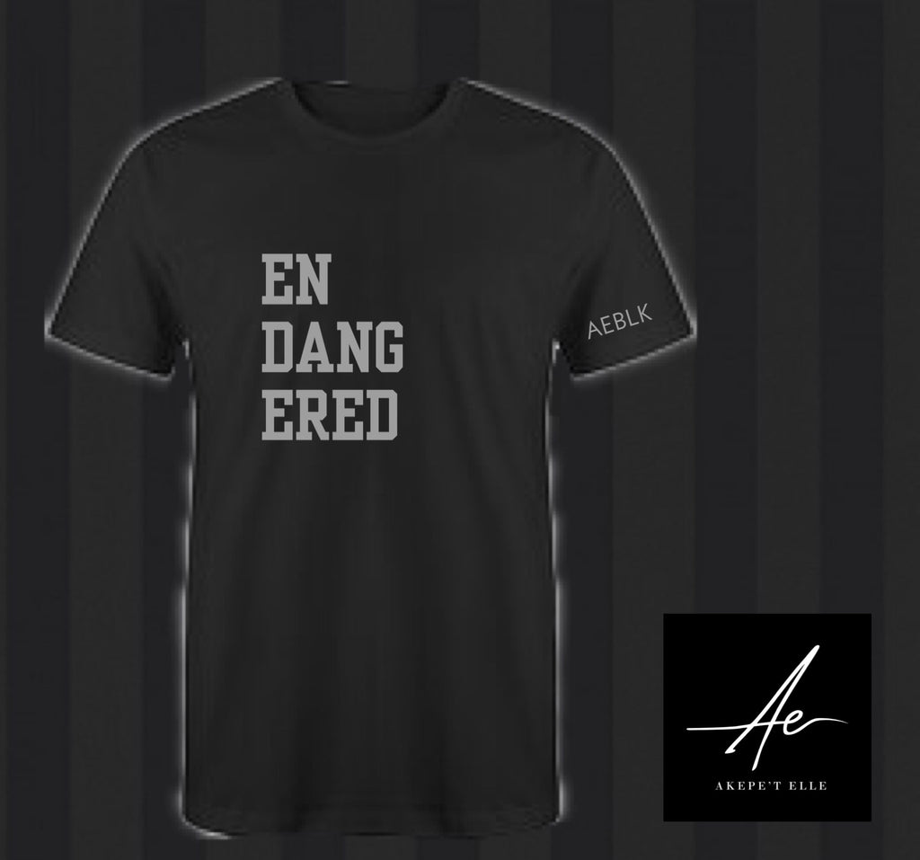 Akepe’t Elle T-Shirts